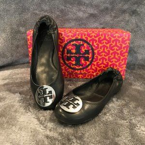 TORY BURCH REVA BALLET SIZE 7.5 BLACK/SILVER